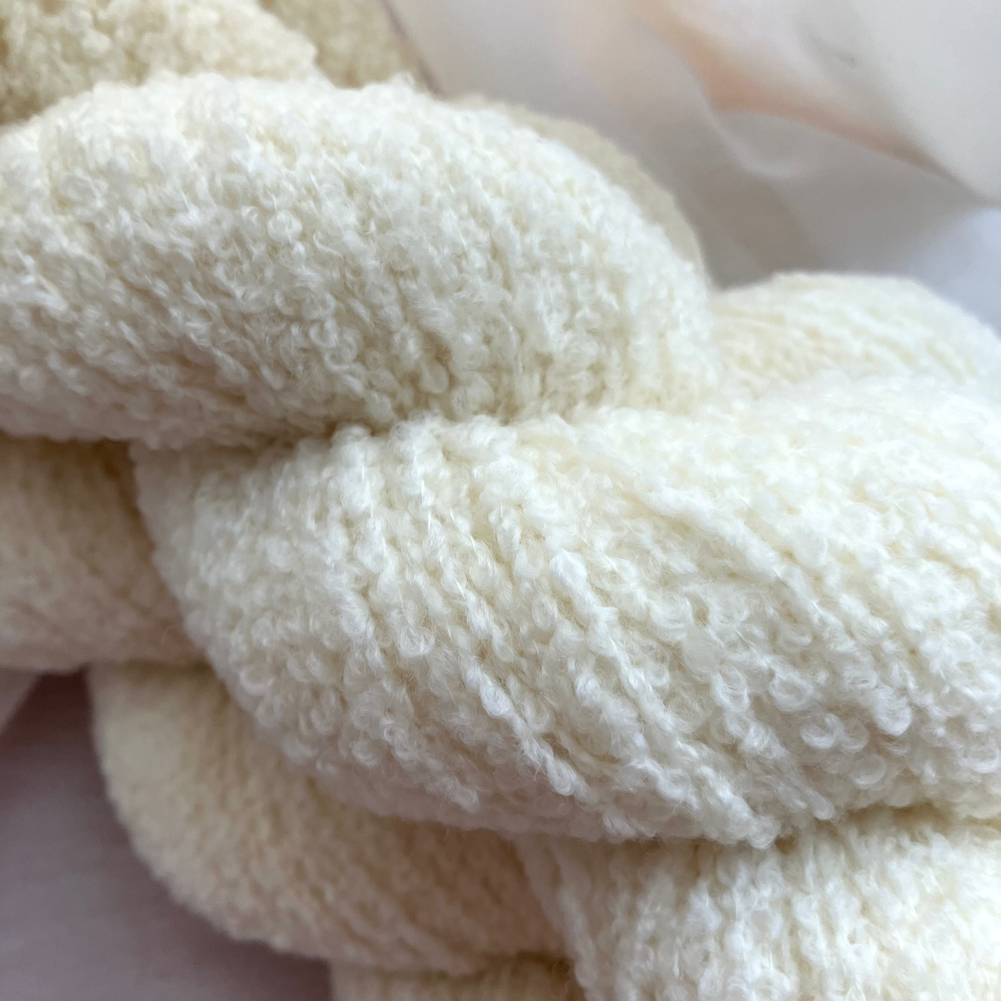 Un-dyed | Bouclé