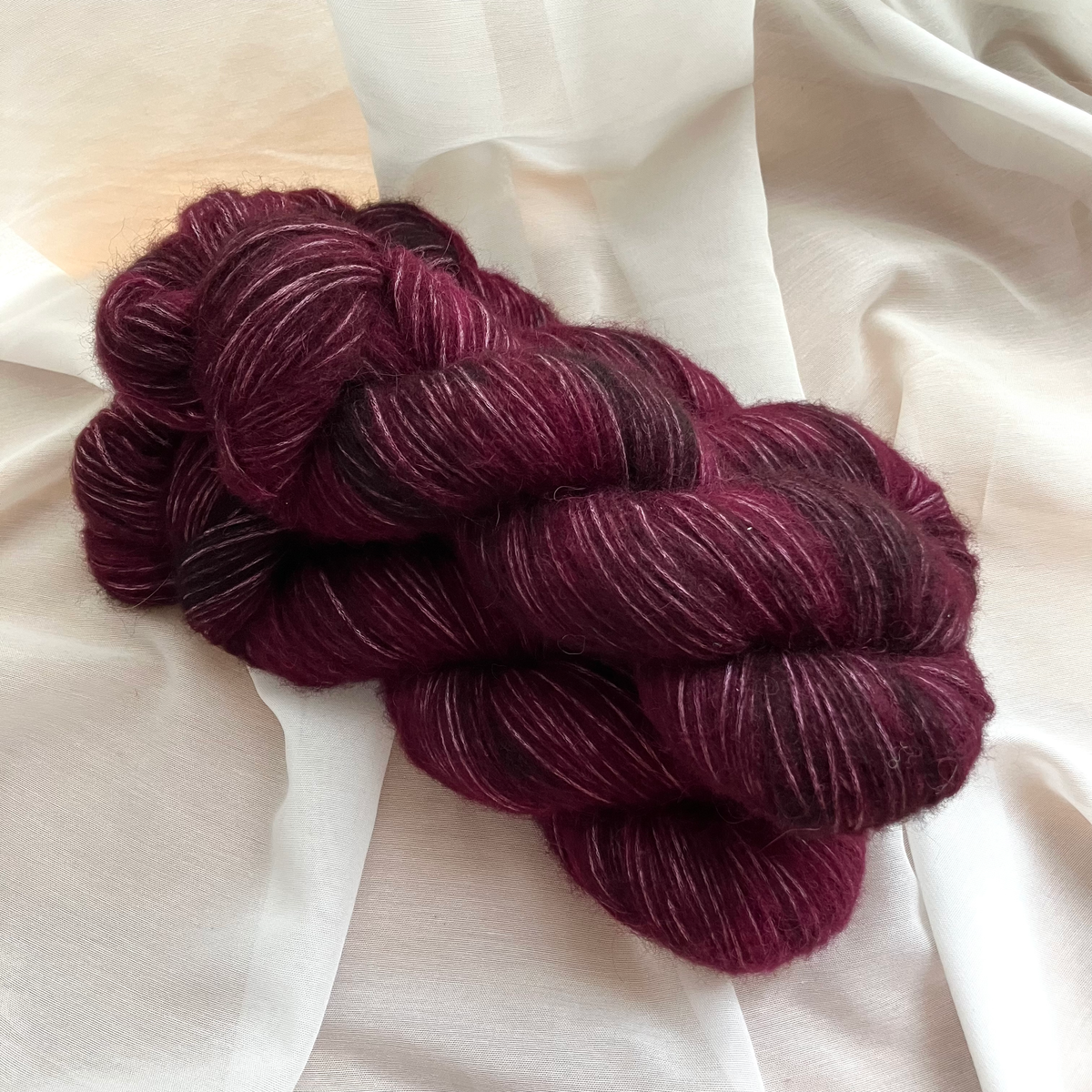 Cabernet | Alpaca blow