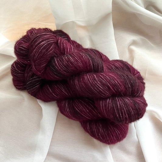 Cabernet | Alpaca blow