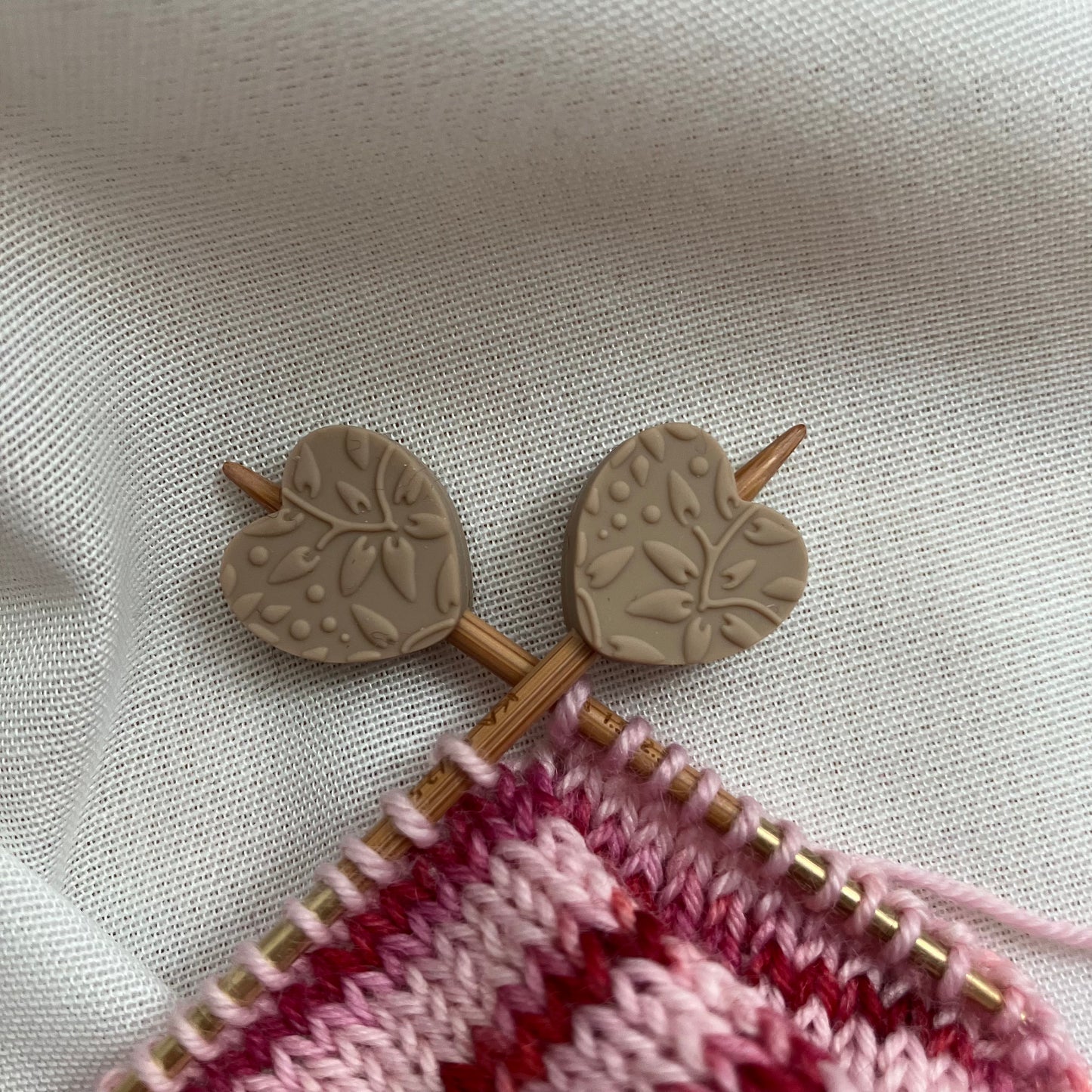 Needle Stopper | Small hearts (2 sets)