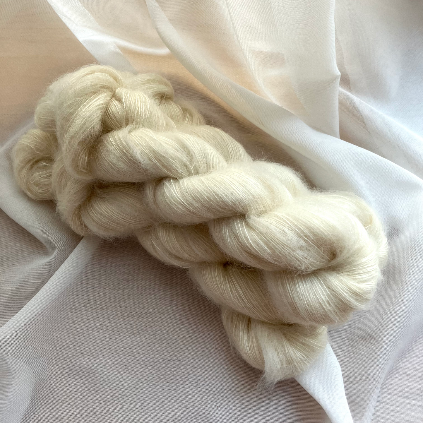 Un-dyed | Mohair