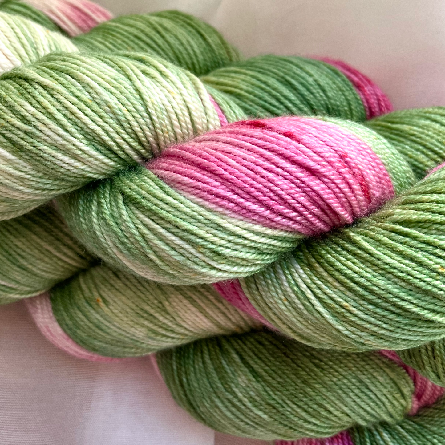 Strawberry Matcha | Farves på bestilling